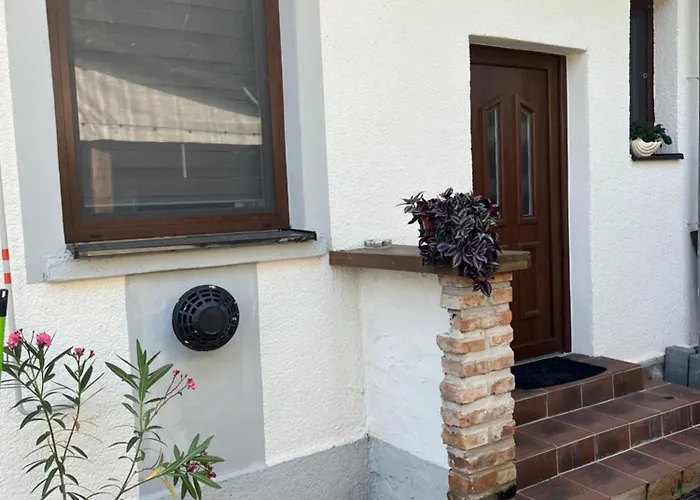 - Garden - Vendeghaz 2 * Nesvady