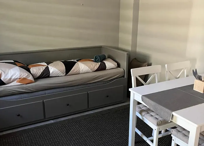 - Garden - Vendeghaz 2 *